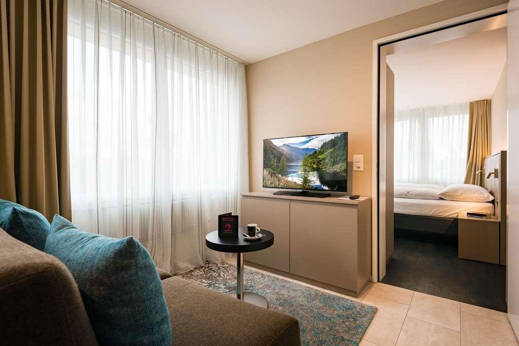 Achesa Homes Opfikon-Glattbrugg Szoba fotó