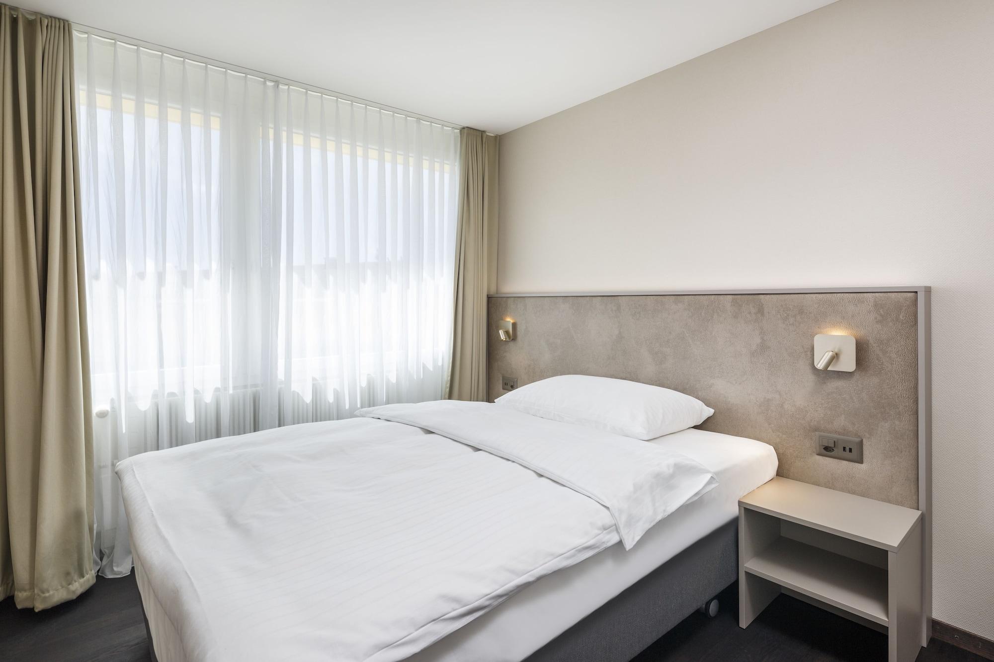 Achesa Homes Opfikon-Glattbrugg Kültér fotó